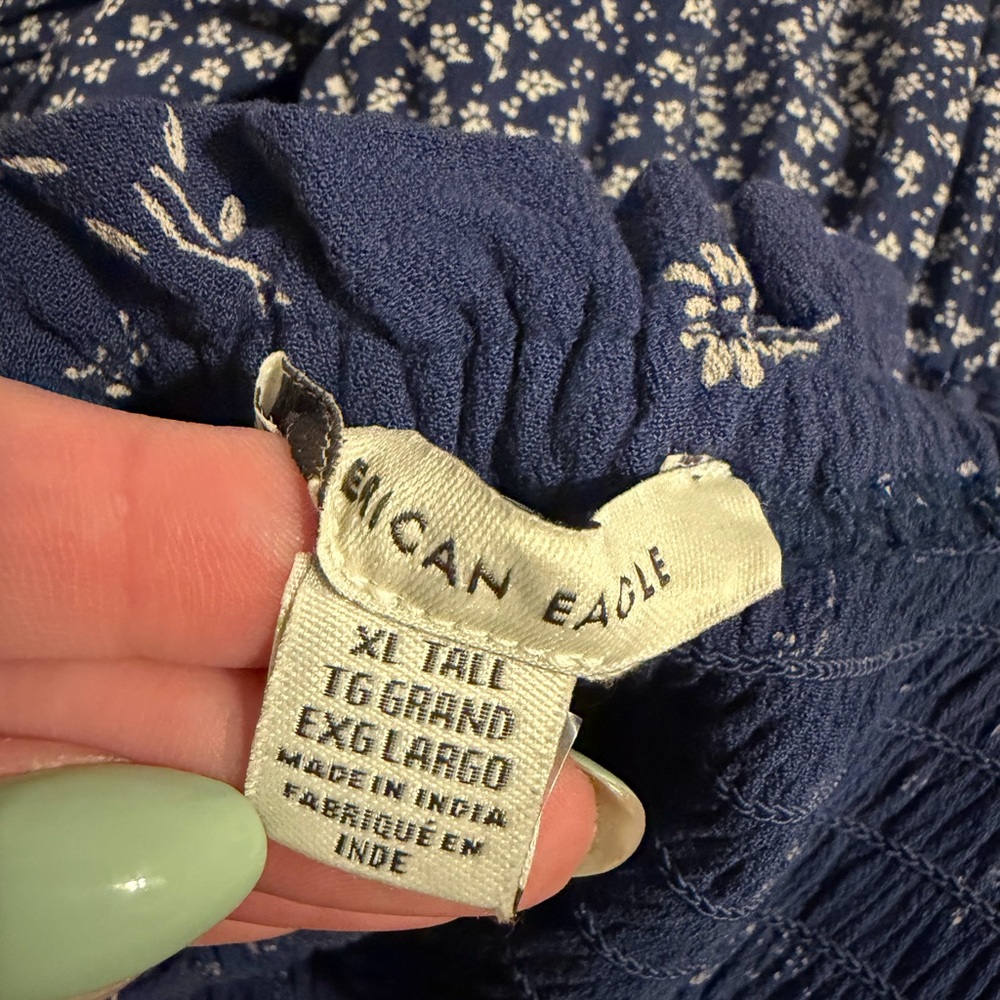 American Eagle Floral Smocked Romper - Picture 4 of 4